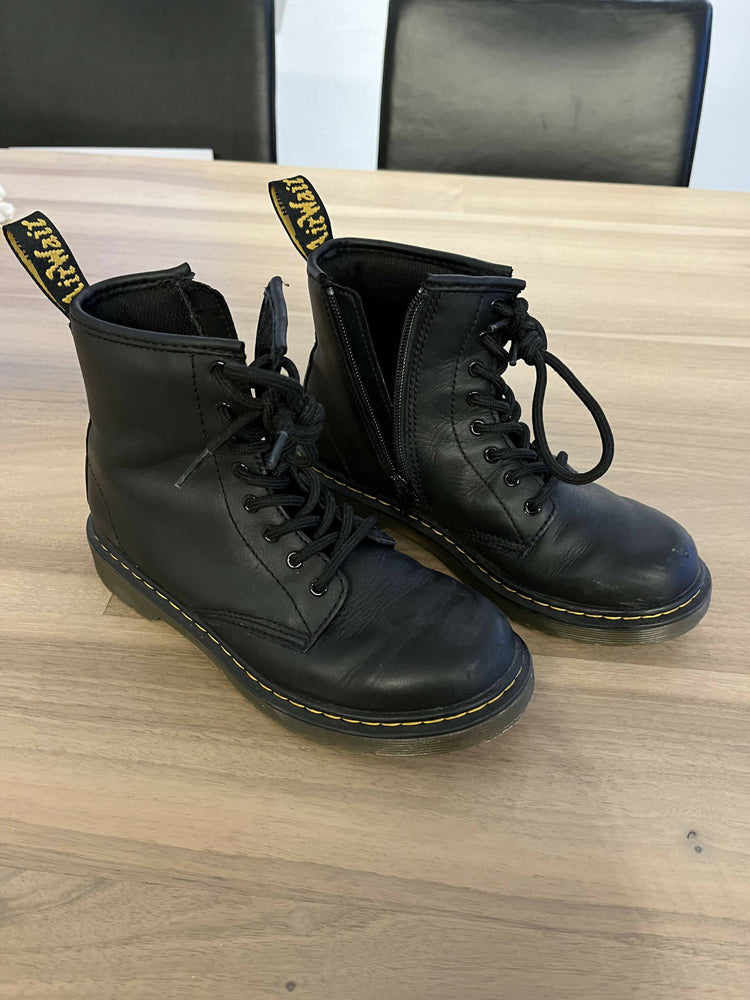 Dr. Martens